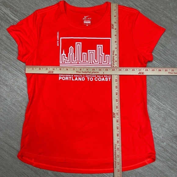 Nike Women's T-Shirt Size L Dri-Fit Portland To Coast 2018 Walk Relay Pink - Picture 6 of 6